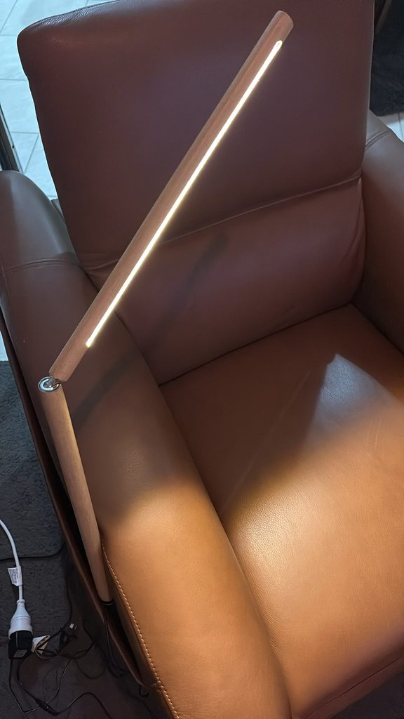 Armchair King Leon Recliner extra Battery and LED Reading Light